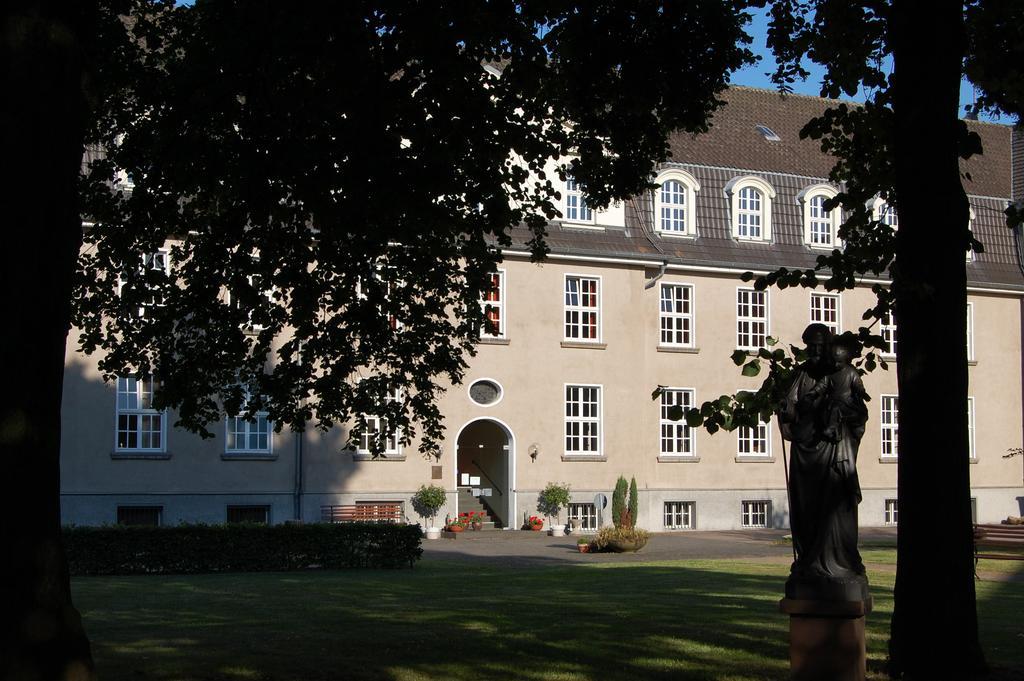 Pension Augenblick Knechtsteden Dormagen Eksteriør billede
